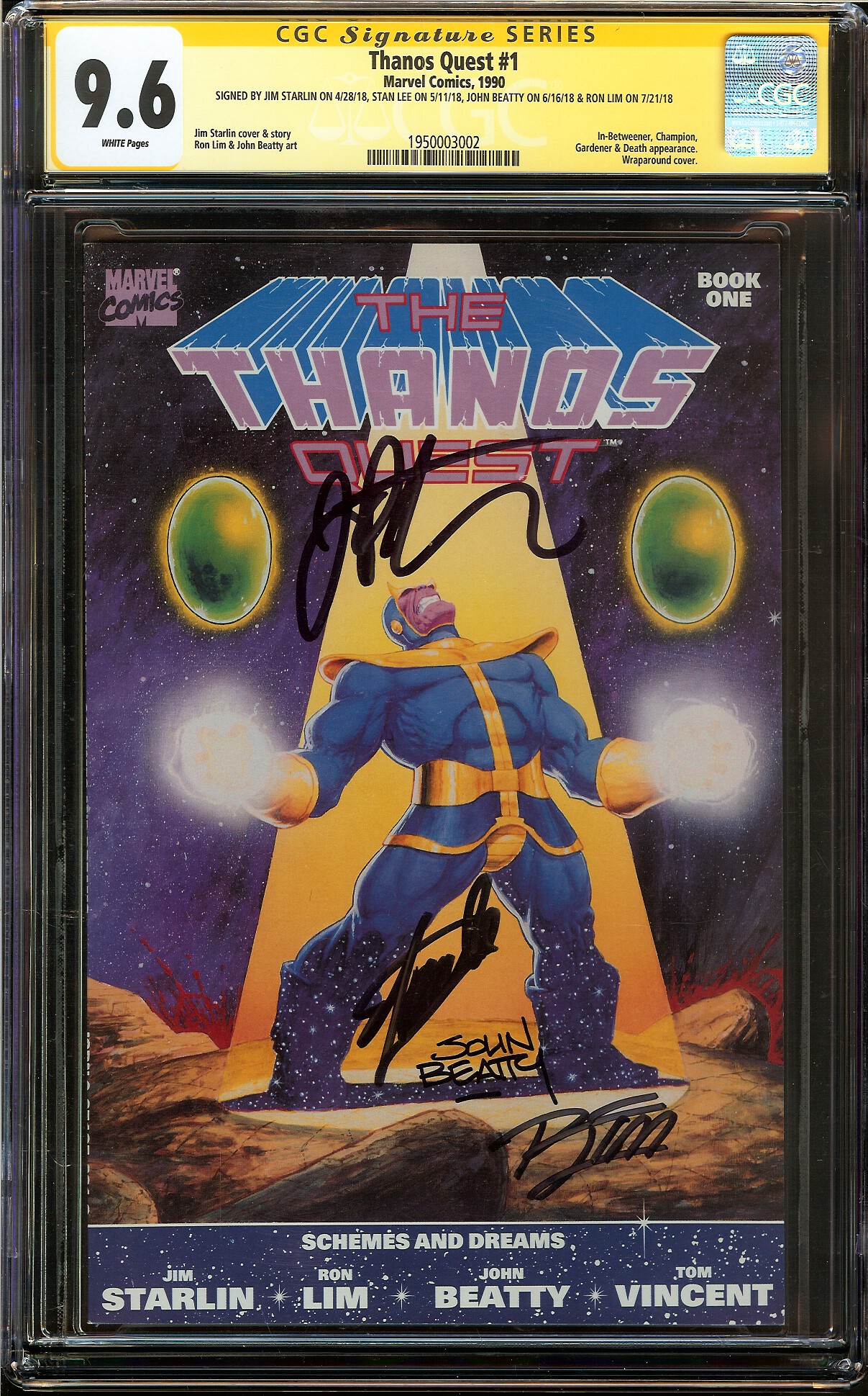 stan lee with the infinity gauntlet